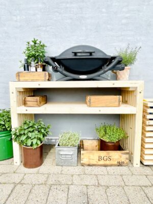Grillbord af Brede Traller | Nye Traller | 160 cm / 65.5 cm / Med Topplade